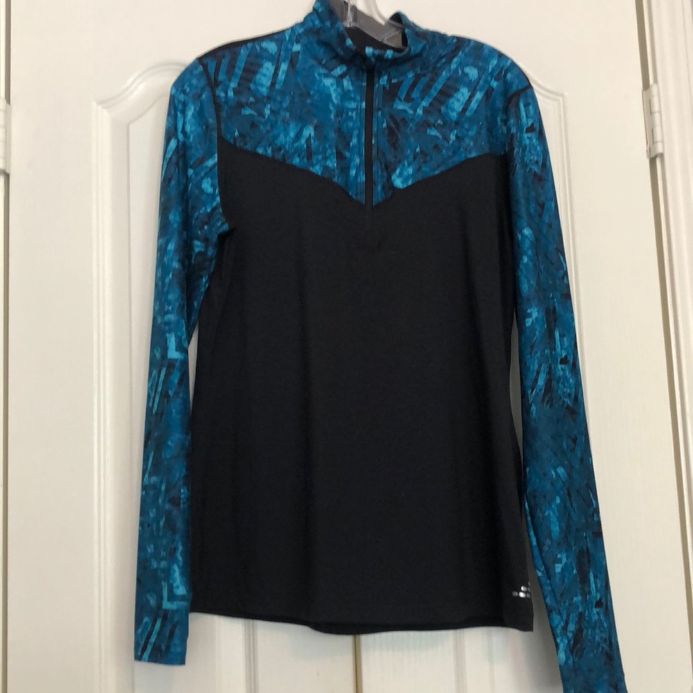 Long Sleeve workout shirt